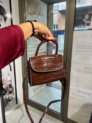Bolso Marrón Efecto Cocodrilo