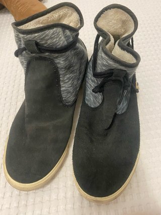 Botines de mujer combinados