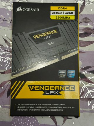 RAM Corsair (2X16 GB) 3200MHz Vengeance LPX DDR4