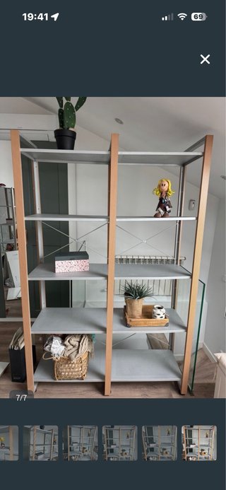 Estantería de Diseño Madera y Metal