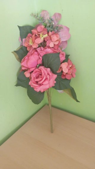 Ramo de Rosas Artificiales Decorativas