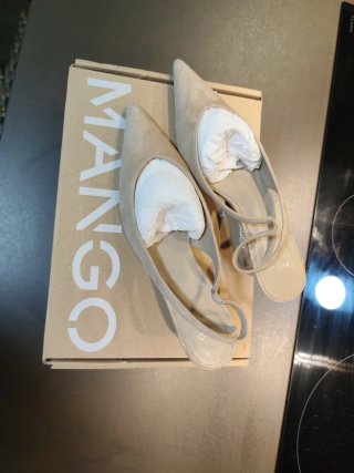 Zapatos destalonados Mango beige