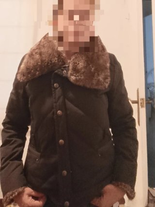 Chaqueta Mango Marrón chocolate con Cuello de Pelo