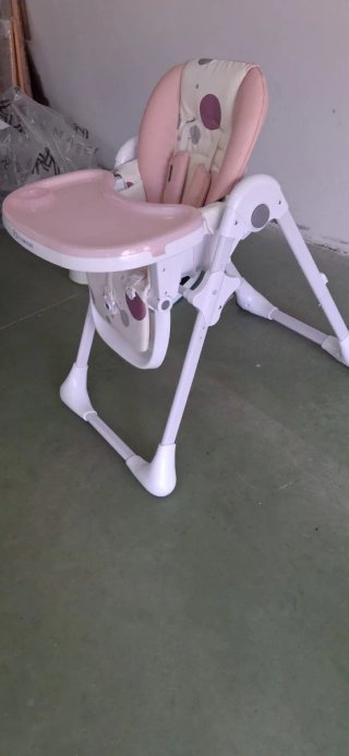 Trona kindercraft para bebé rosa y blanca