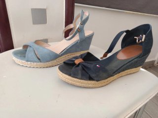 2 Pares de Sandalias de Cuña