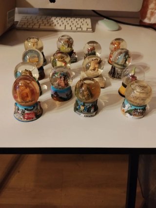 Lote de 14 bolas de nieve