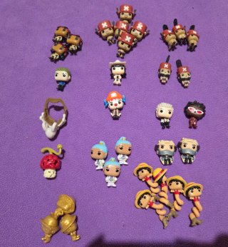 One piece kinder joy