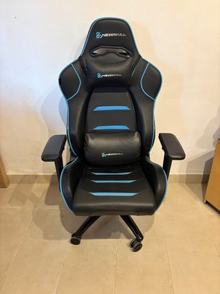 Silla Gaming NewSkill Azul y Negra