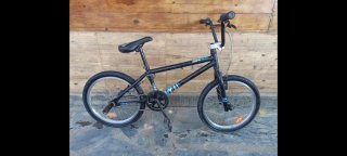 Bicicleta BMX Wipe 300