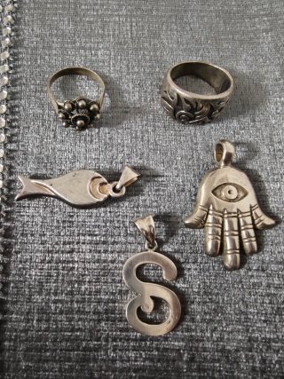Lote de Colgantes y Anillos de Plata