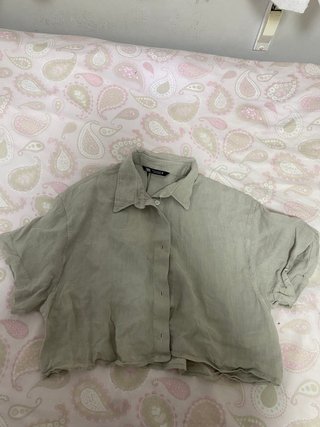 Camiseta corta Zara verde