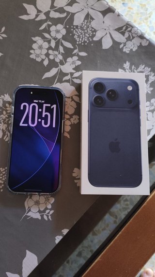 iPhone 17 Pro Azul 256 g 900€