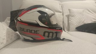 Casco de Moto MT Blade 360