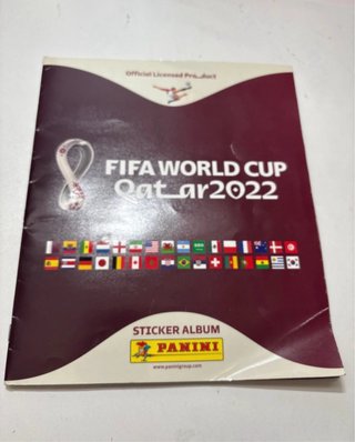 Álbum Panini FIFA World Cup Qatar 2022 completo