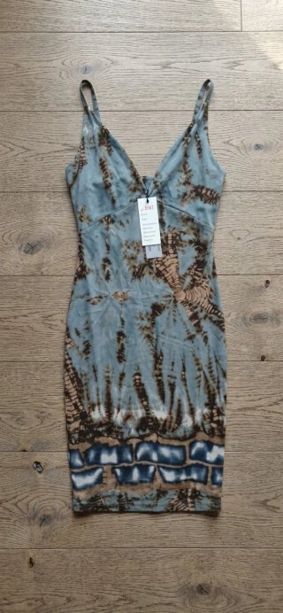 Vestido Midi Batik / Tiedye Talla S (Ajustado )