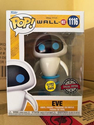 Funko Pop! Eve (Wall-E) 1116 Special Edition