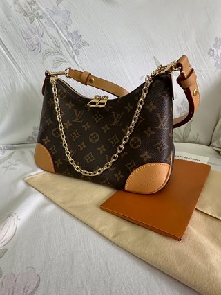 LouísVuitton MonogramBoulogne
