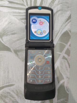 Motorola RAZR V3