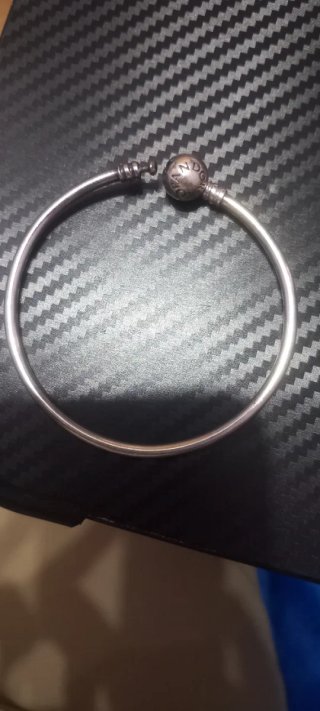 Pulsera Pandora Rígida
