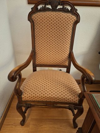 Silla de despacho estilo clásico