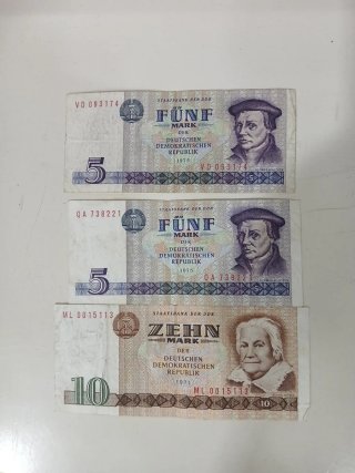 3 Billetes Antiguos de la RDA (Alemania)