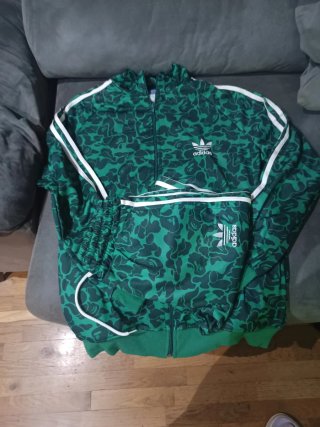 Chándal Verde Estampado Talla M