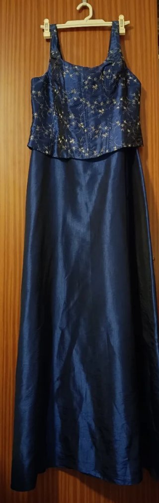 Vestido de fiesta largo azul