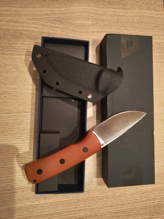 Cuchillo Petrified Fish Beluga