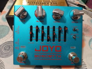 Pedal de Bajo Joyo Monomyth