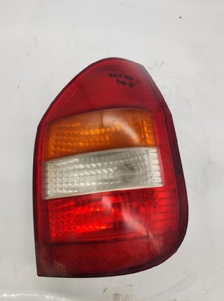 Opel 1424 piloto trasero derecho 62281 zafira