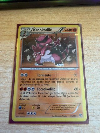 Carta Pokémon Krookodile 65/114