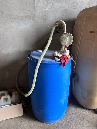 Bidón de 200L con Bomba para AdBlue