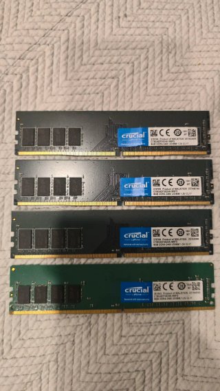 4x8GB Crucial DDR4-2400MHz 16gbRAM