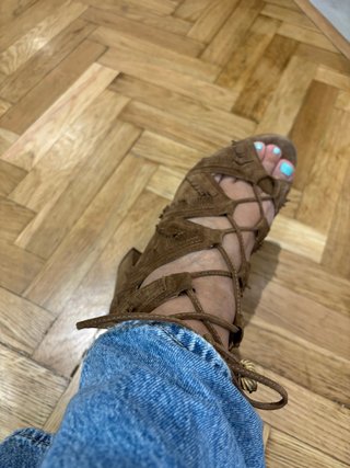 Sandalias de tacón Alpe de ante marrón