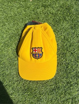 Gorra FC Barcelona Amarilla para Niño