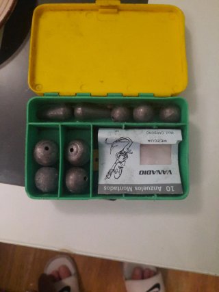 Set de Pesas y Anzuelos para Pesca