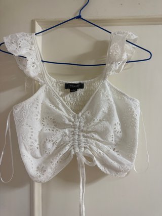 Top Blanco con Bordados Talla S