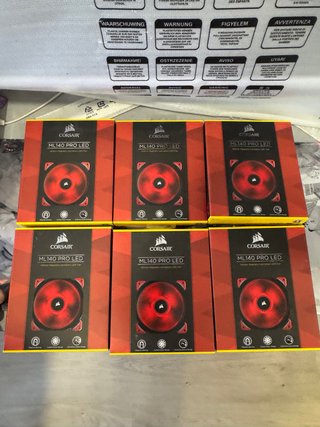 6 Ventiladores Corsair ML140 Pro LED