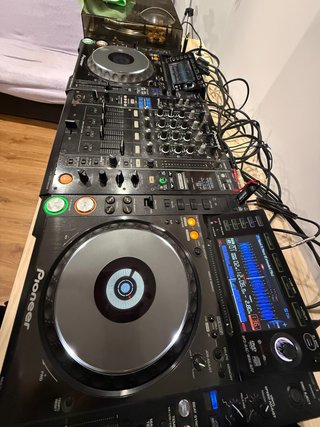 Noleggio Cabina DJ Pioneer DJM-900NXS CDJ-2000NXS