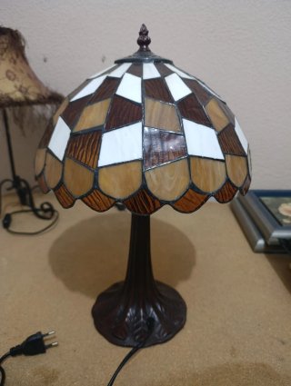 Lámpara de mesa estilo Tiffany