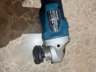 Amoladora Makita DGA454 18V