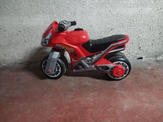Moto correpasillos Molto Premium