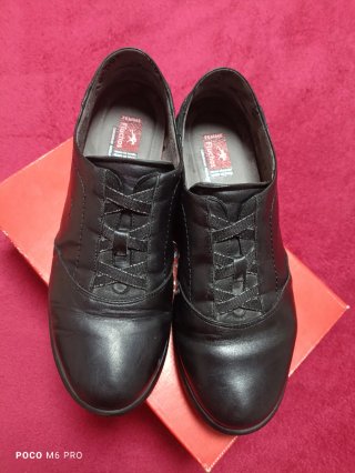 Zapatos Fluchos Negros Talla 41