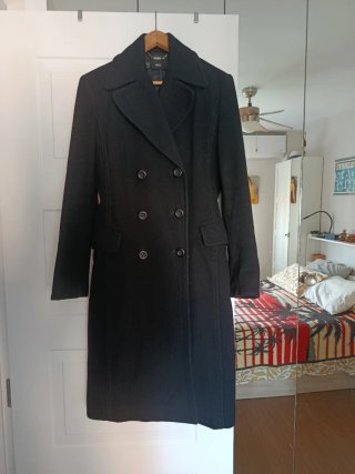 Abrigo de paño negro Mango
