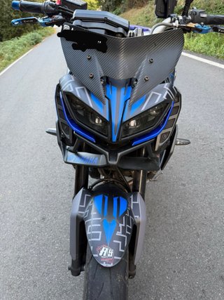YAMAHA MT 09