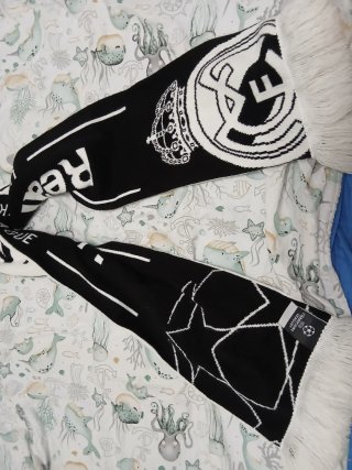 Bufanda Oficial Real Madrid