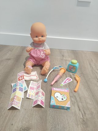 Muñeco Nenuco Doctor con Accesorios