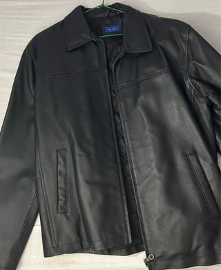 Chaqueta negra estilo clásico (cuero auténtico)