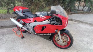 Kawasaki ZXR 750 H1