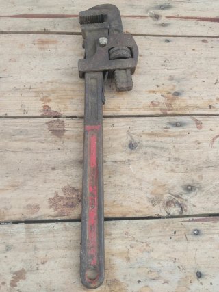 Llave Grifa de Fontanería